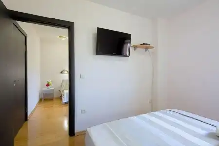 Vila Ivanovic - 95