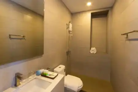 SS & Residence - 9