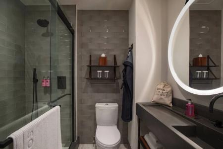 Moxy NYC Downtown - 52