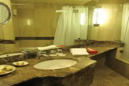 Le Royal Amman - 8