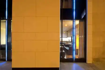 Hope Street - 16