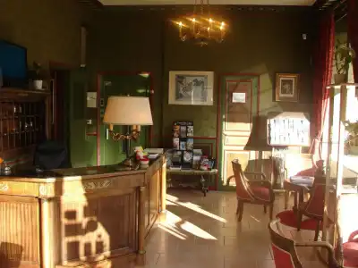 Hôtel IENA - 1