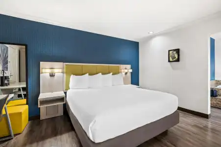 SureStay by Best Western Santa Monica - 96