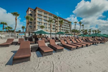 DreamView Beachfront & Resort - 27