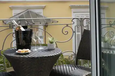 Golden Tulip Cannes de Paris - 222