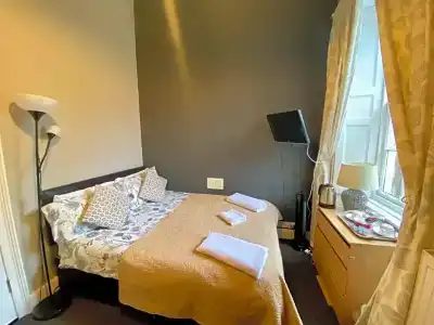 16 Pilrig Guest House - 51
