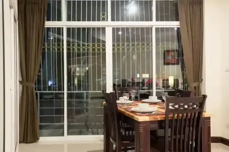 The Elegant Patong - 33