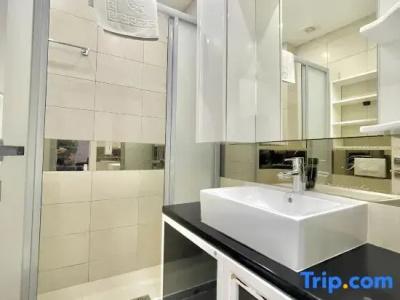 Butua Residence - 121
