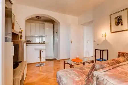 Sun Rose Apartments - 156