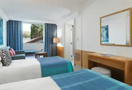 Columbia Beach Resort - 6