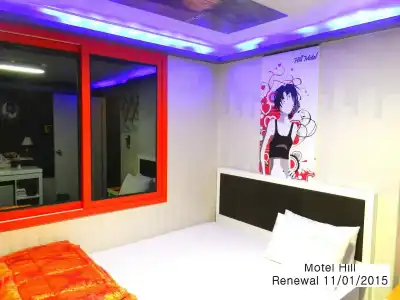 Hill Motel - 2