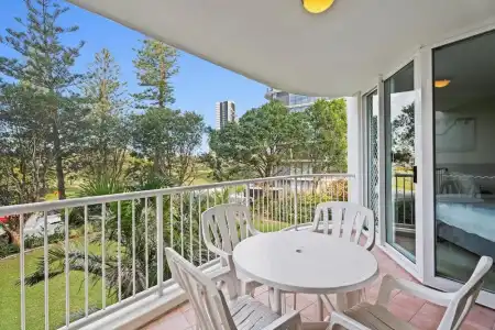 Crystal Bay on the Broadwater - 175