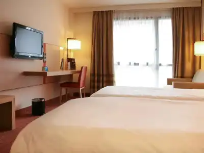 Mercure Amiens Cathedrale - 11