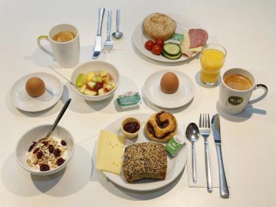 B&B Berlin City-West - 42
