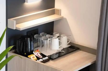 Pearl SeaBreeze Suites - 55