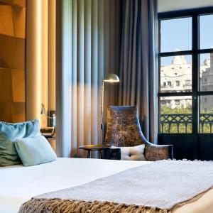 Condes de Barcelona - 48