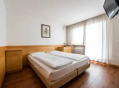 Residence Contrin - 136