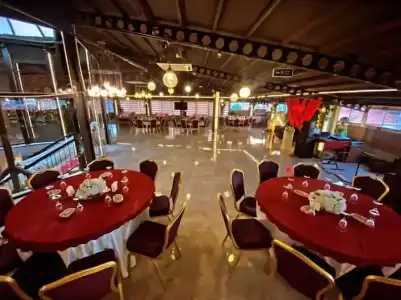 Usak Yucel - 32