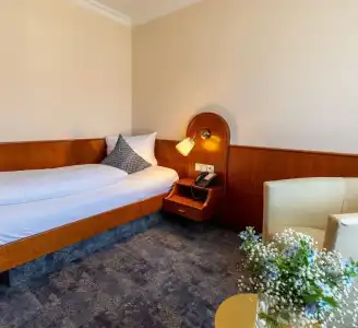 Parkhotel - 0