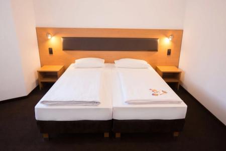 Garner Stuttgart - Zuffenhausen by IHG - 5