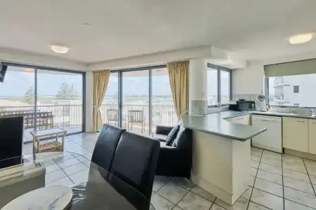 Centrepoint Holiday Apartments - 133