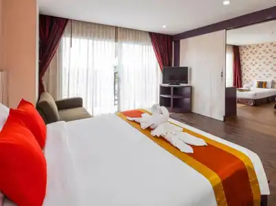 Bellevue Ocean Patong - 45