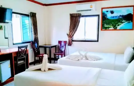 Golden Bee PhiPhi Hostel - 2