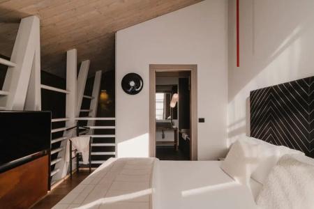 Aethos Monterosa - 34