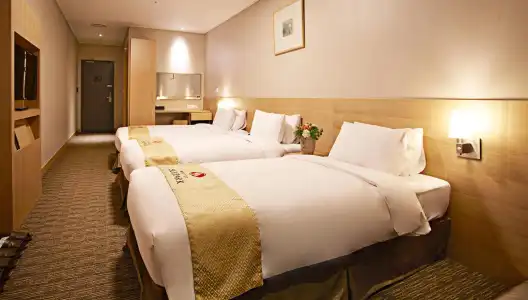 Skypark Central Myeongdong - 25