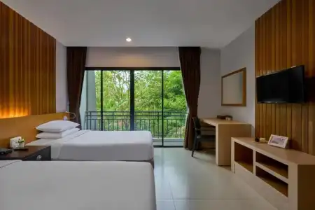 Nai Yang Beach Resort & Spa - 4