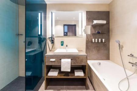 Park Inn by Radisson Neumarkt - 43