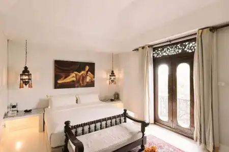 At Niman Conceptual Home - 33