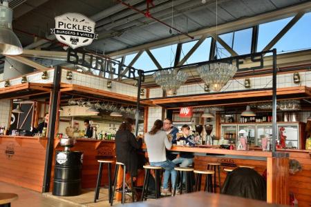 De Pier Suites - 16