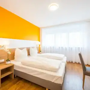 Hostel S16 - 23