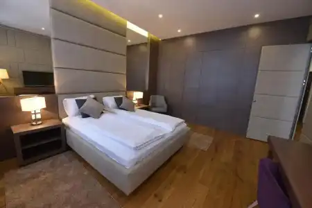 Boutique Rooms - 122