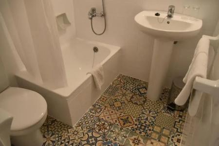 Hostal Menurka - 39