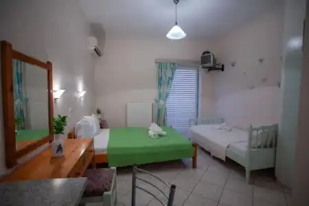 Eliza Apartments - 87