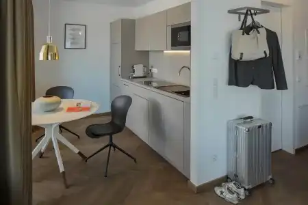 DD Suites Serviced Apartments - 112
