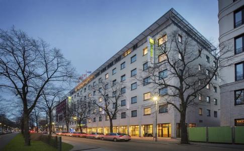 Holiday Inn Express BERLIN CITY CENTRE by IHG - 17