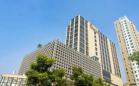 Hilton Garden Inn Jakarta Taman Palem - 35