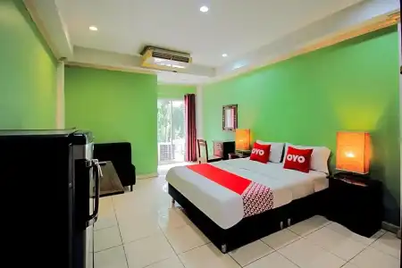 Royal Pimand - 22