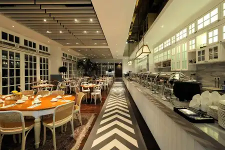 Veranda Pakubuwono - 44