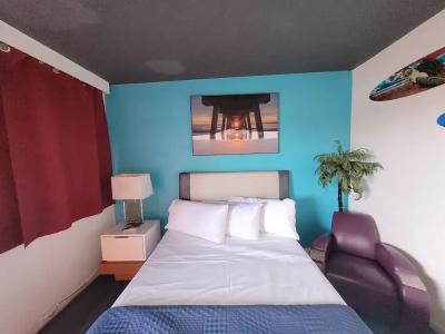 Desert Hills Motel - 38