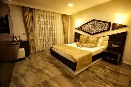 Venus Suite - 22