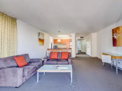 Central Hillcrest Apartment - 37