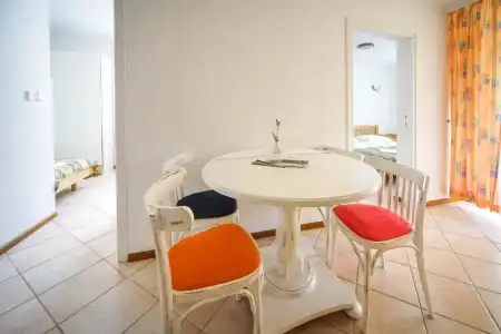 Apartments and Rooms Degra - 76