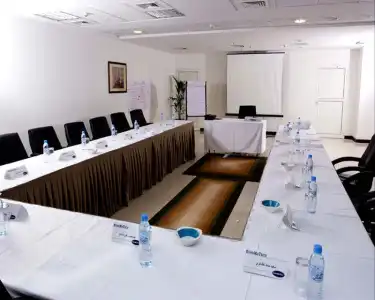 Star Metro Deira Apartments - 41