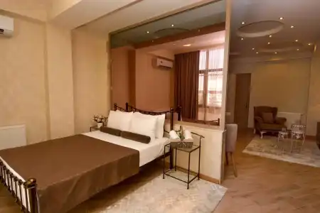 Dat Exx Apartments - 4