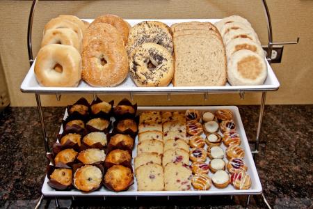 Hampton Inn & Suites Rochester/Henrietta - 12