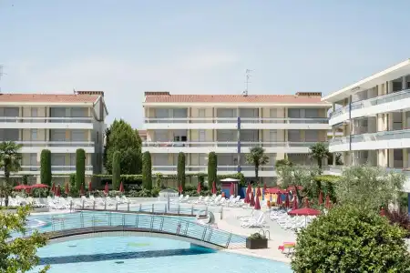 ApartPlanetarium Resort - 13